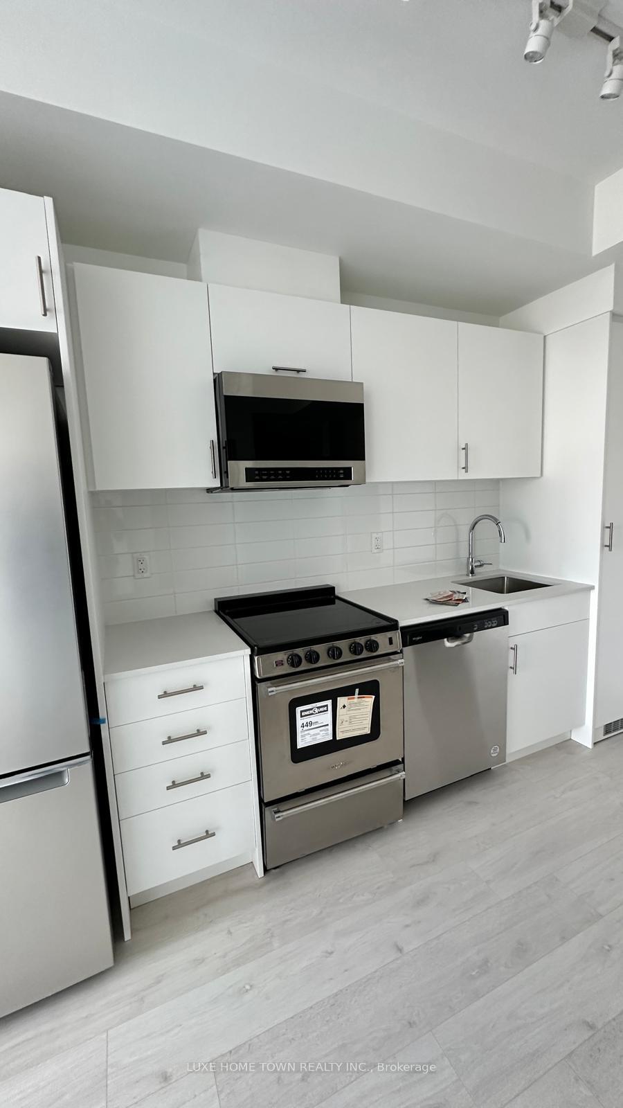 Photo 16 of Unit 402, 412 Silver Maple Road, Oakville, Joshua Meadows — HOMEH