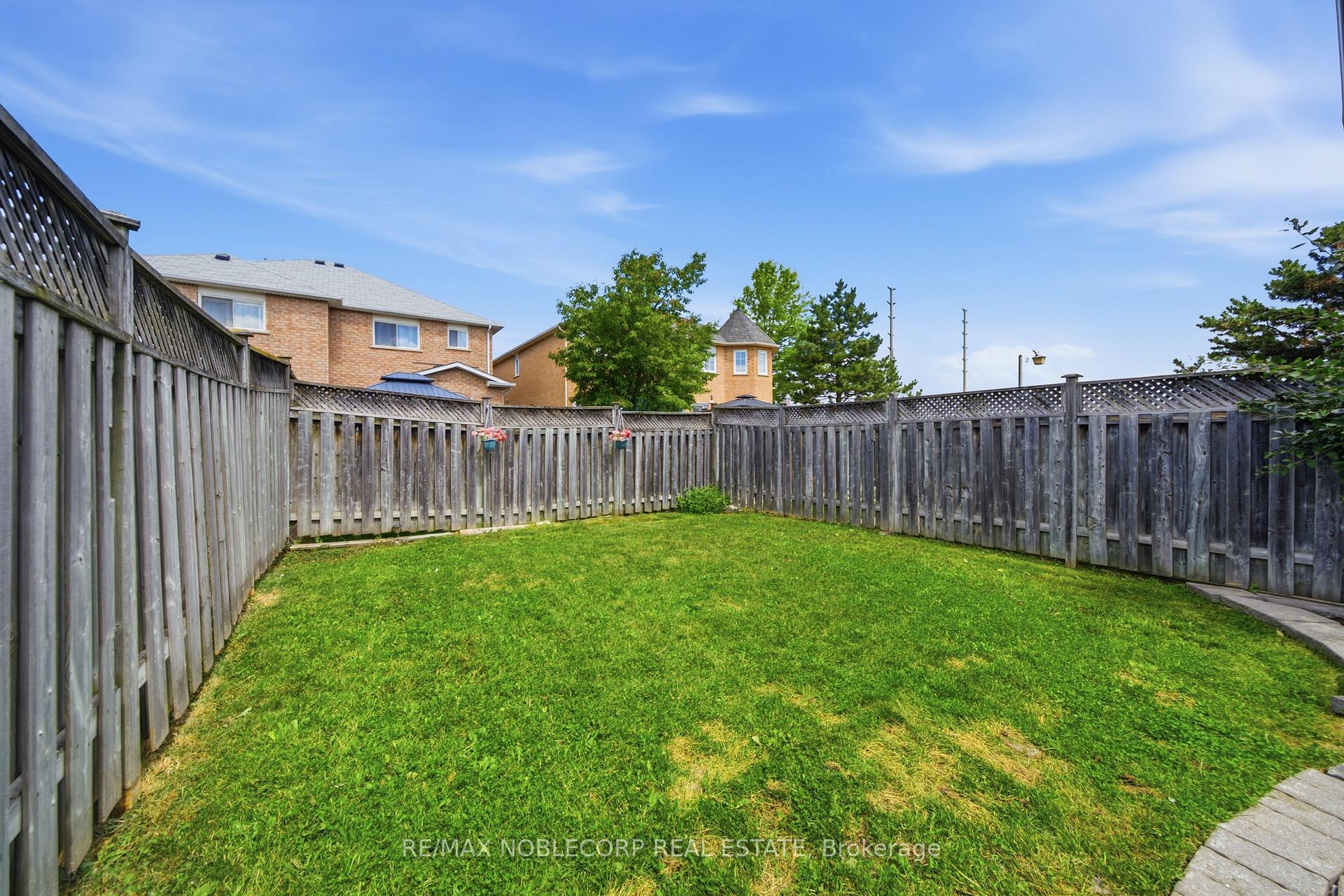 Photo 46 of 22 Carriage House Road, Caledon, Bolton East — HOMEH