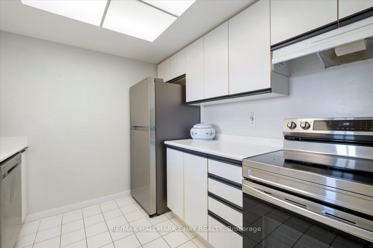 Photo 12 of Unit 1506, 65 Ellen Street, Barrie, City Centre — HOMEH