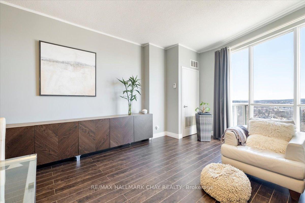 Photo 17 of Unit 1506, 65 Ellen Street, Barrie, City Centre — HOMEH