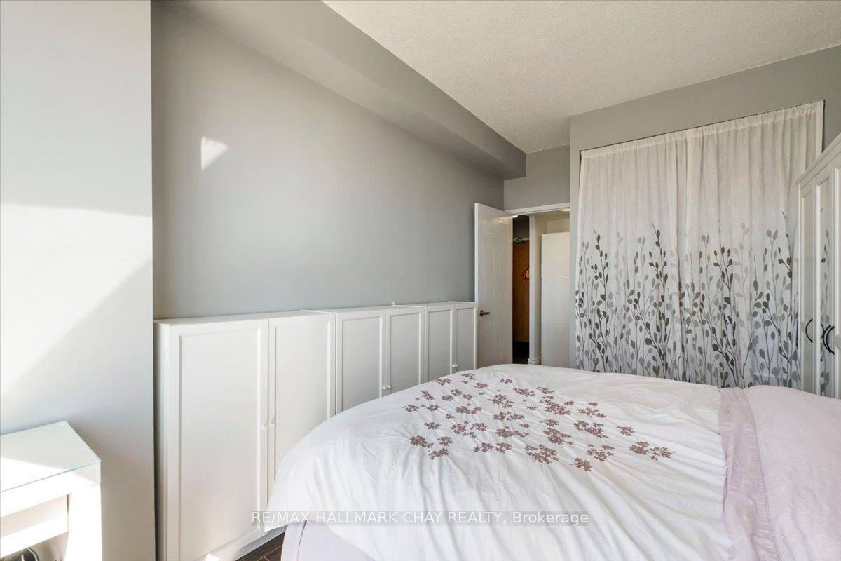 Photo 24 of Unit 1506, 65 Ellen Street, Barrie, City Centre — HOMEH