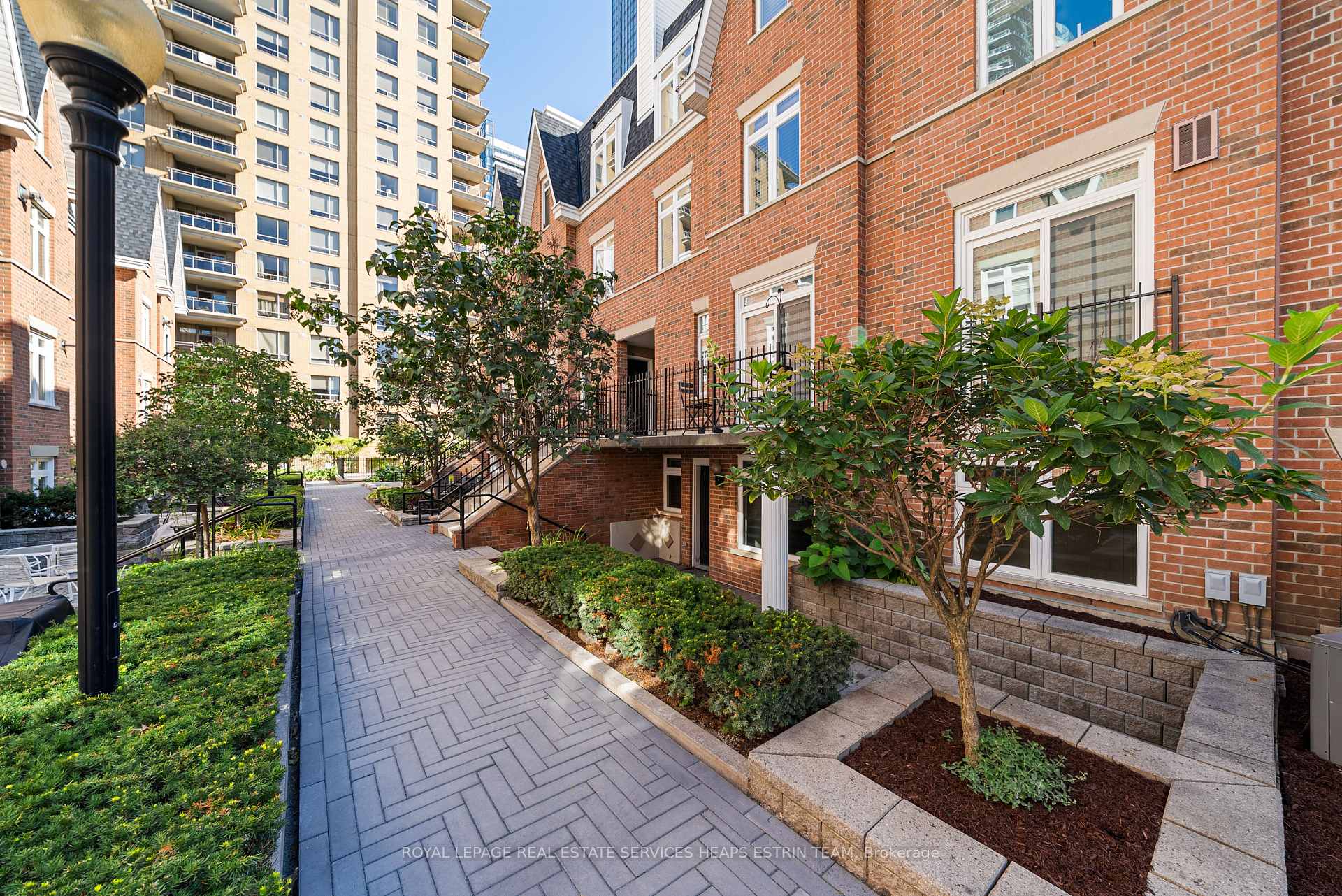 Photo 1 of Unit 10, 106 Redpath Avenue, Toronto, Mount Pleasant West — HOMEH