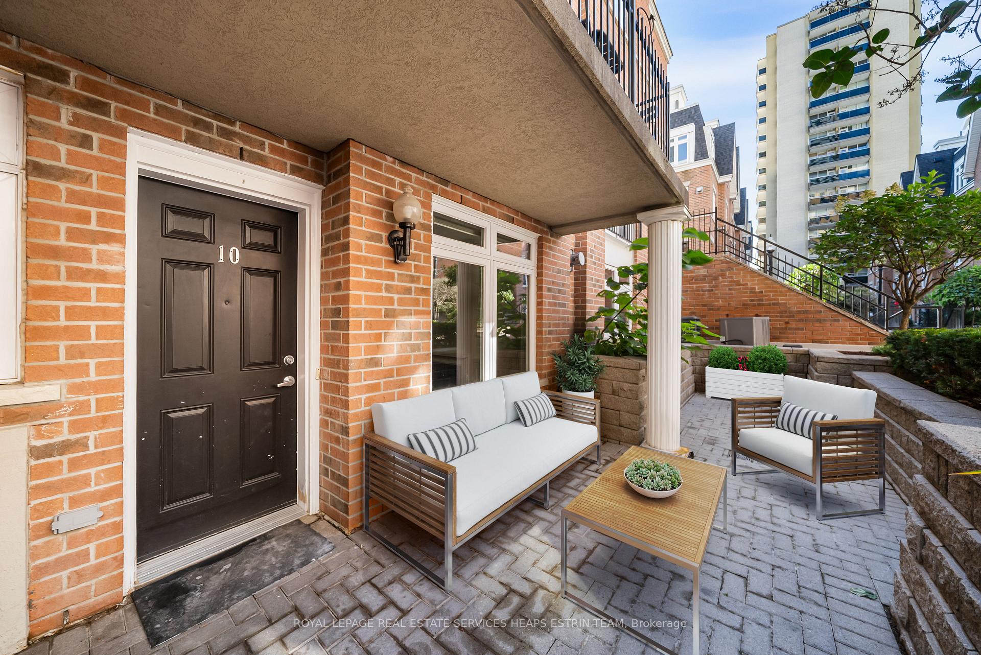 Photo 2 of Unit 10, 106 Redpath Avenue, Toronto, Mount Pleasant West — HOMEH