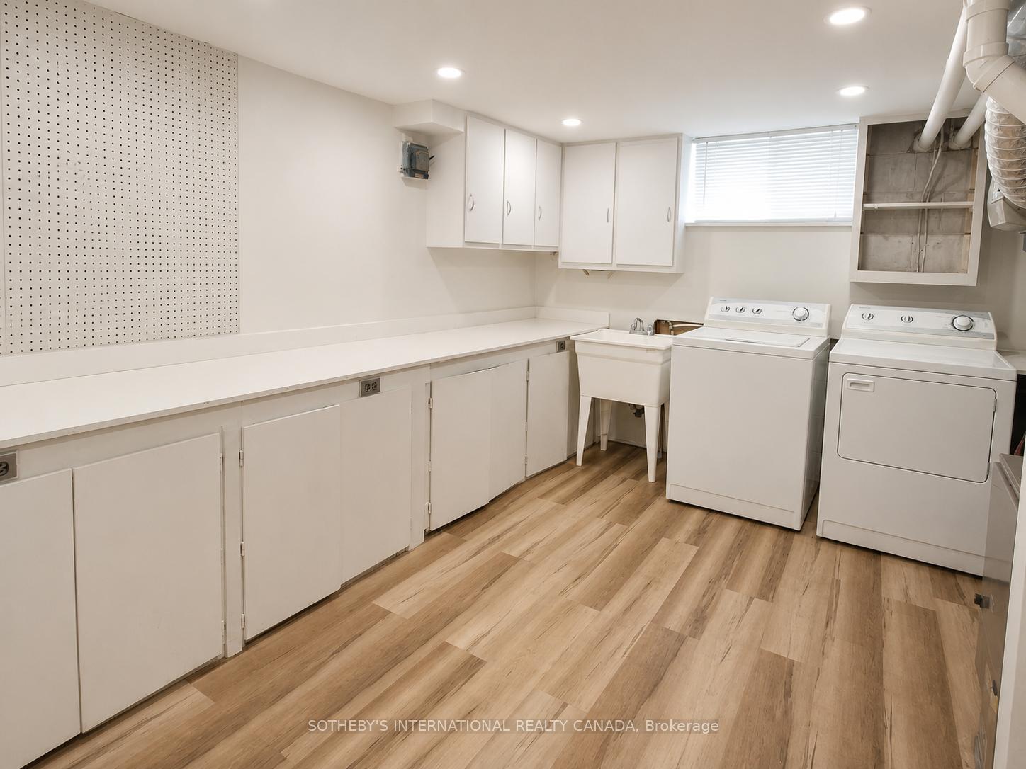 Photo 20 of 9 Lloydminster Crescent, North York, Newtonbrook East — HOMEH