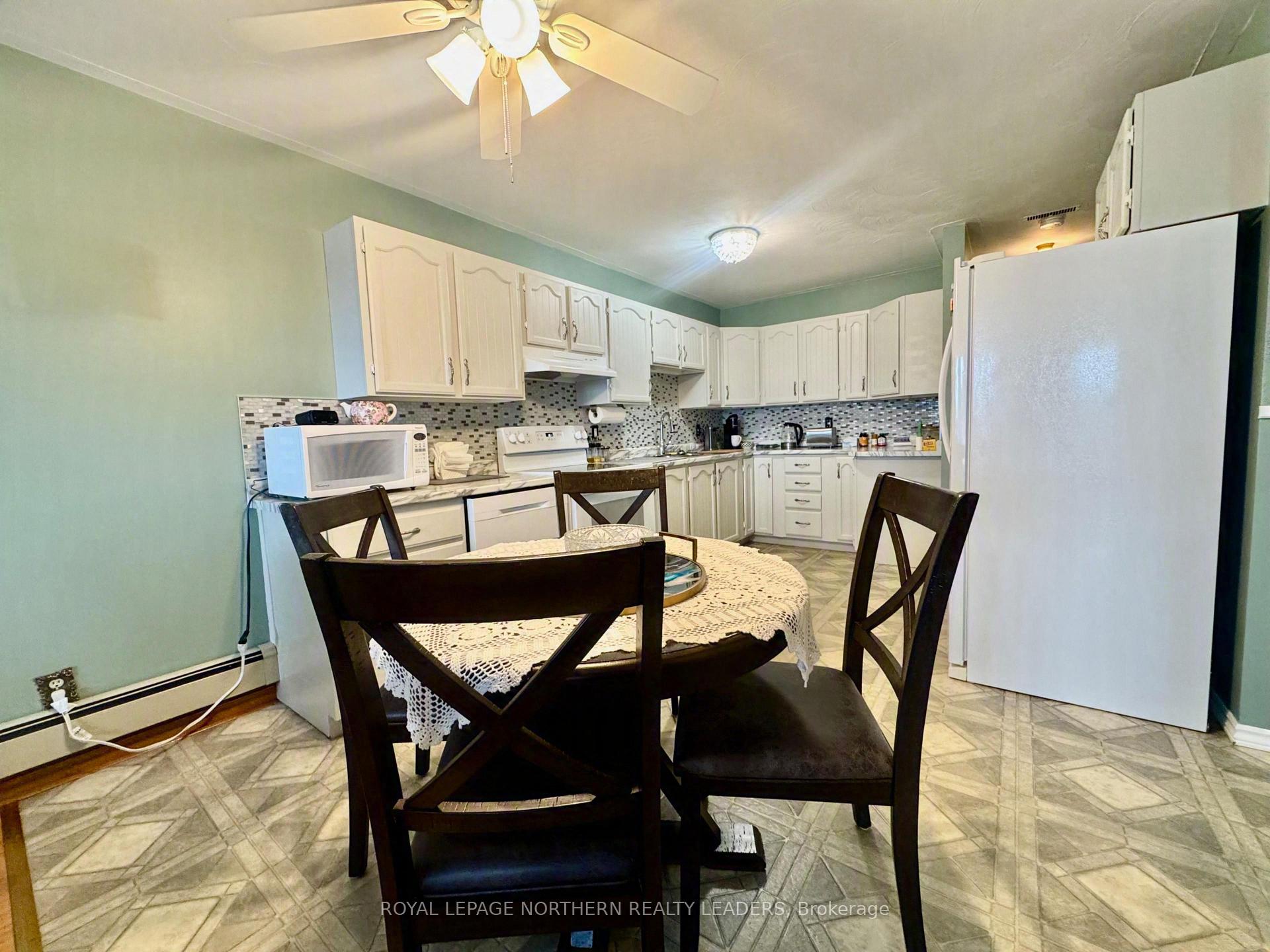 Photo 5 of 379 Lonergan Boulevard, Timmins, TNW - Riverpark — HOMEH