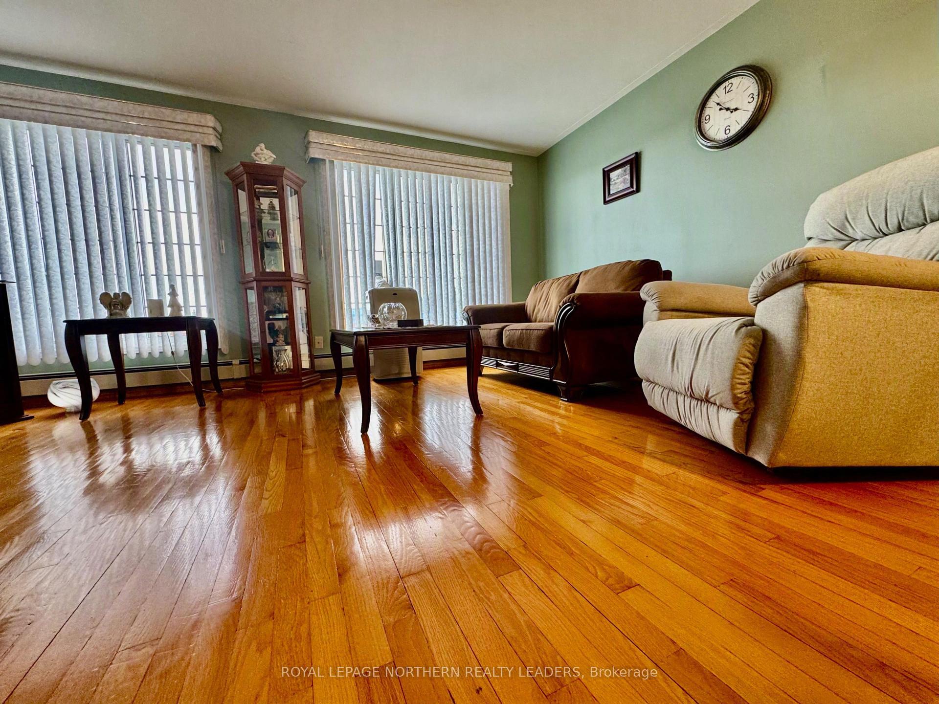Photo 10 of 379 Lonergan Boulevard, Timmins, TNW - Riverpark — HOMEH