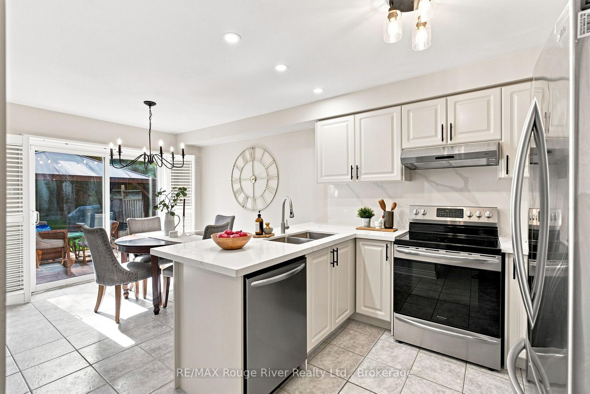 Photo 8 of 14 Tormina Boulevard, Whitby, Taunton North — HOMEH