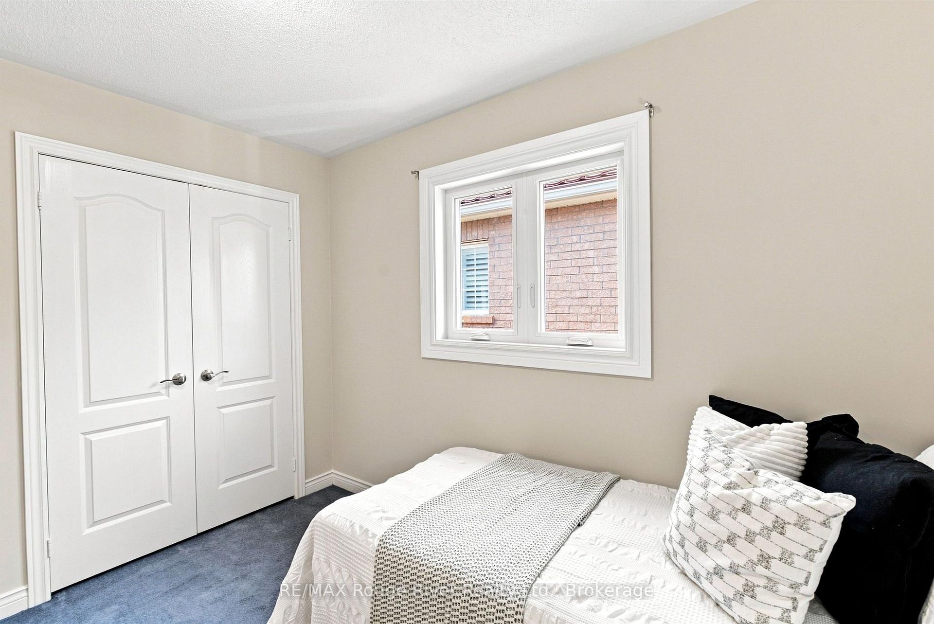 Photo 32 of 14 Tormina Boulevard, Whitby, Taunton North — HOMEH