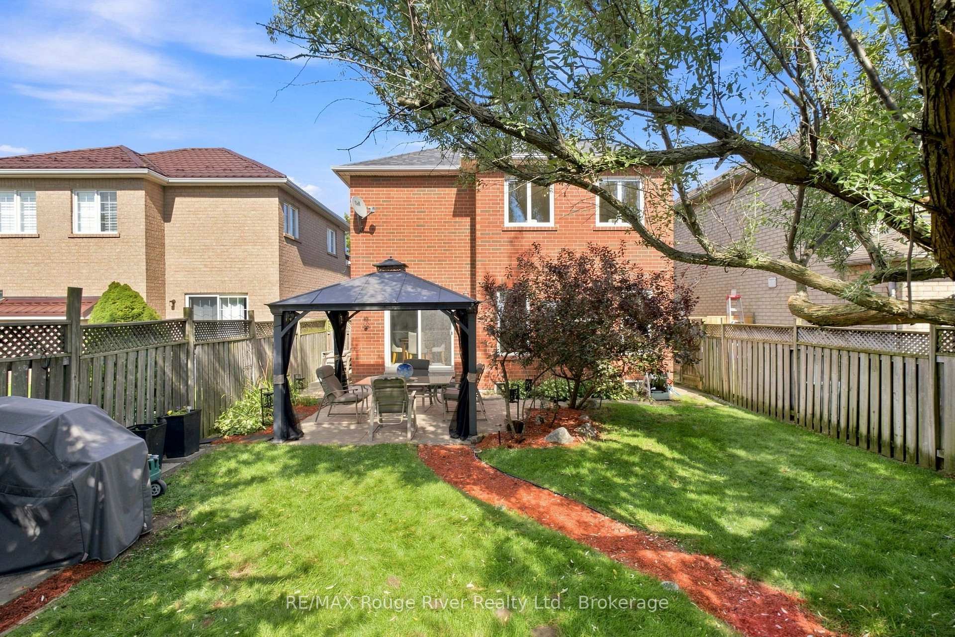 Photo 38 of 14 Tormina Boulevard, Whitby, Taunton North — HOMEH