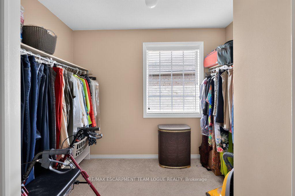 Photo 23 of 2391 Dalebrook Drive, Oakville, Wedgewood Creek — HOMEH