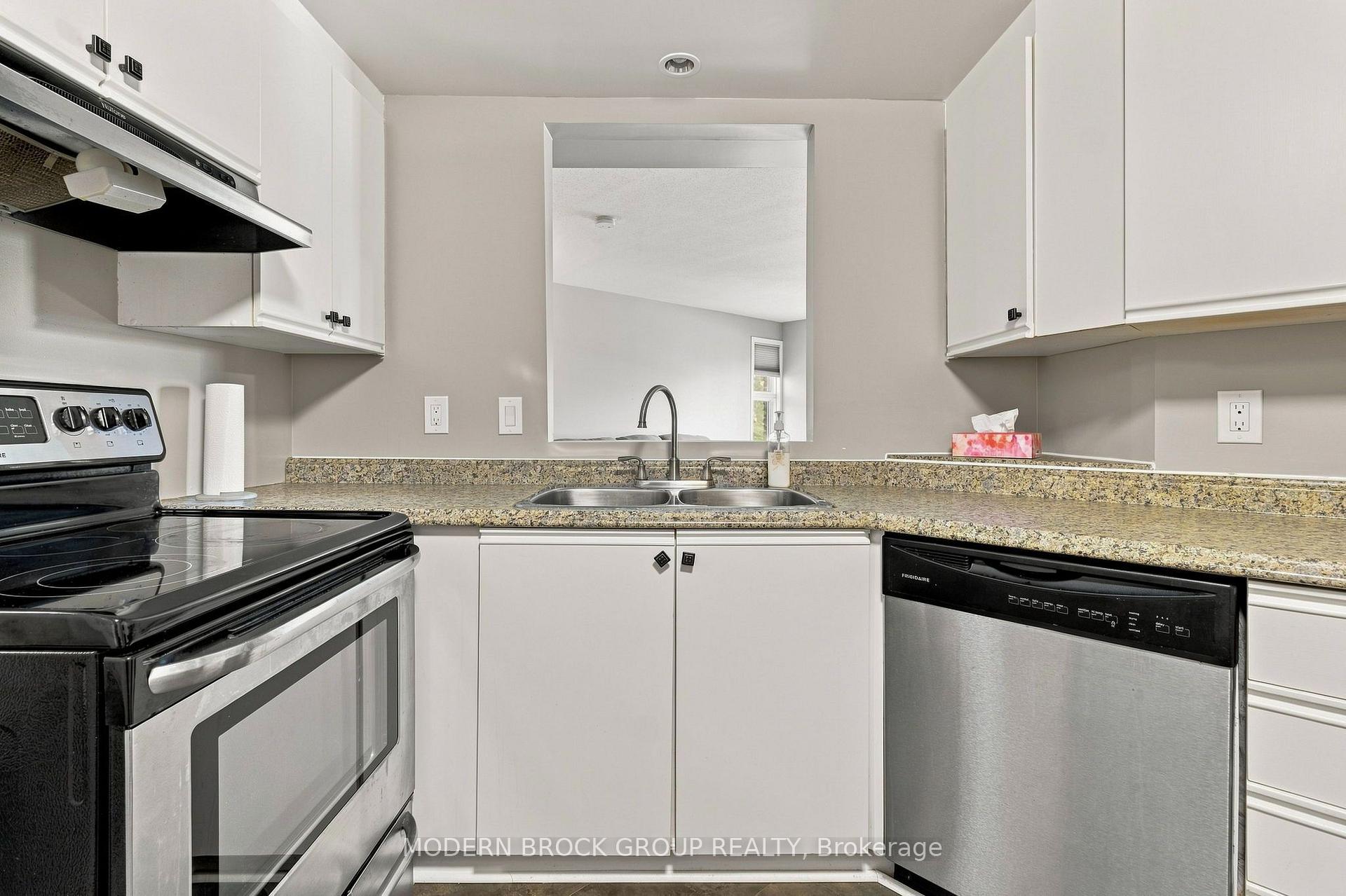 Photo 7 of Unit 201, 274 Ormond Street, Brockville, Brockville — HOMEH