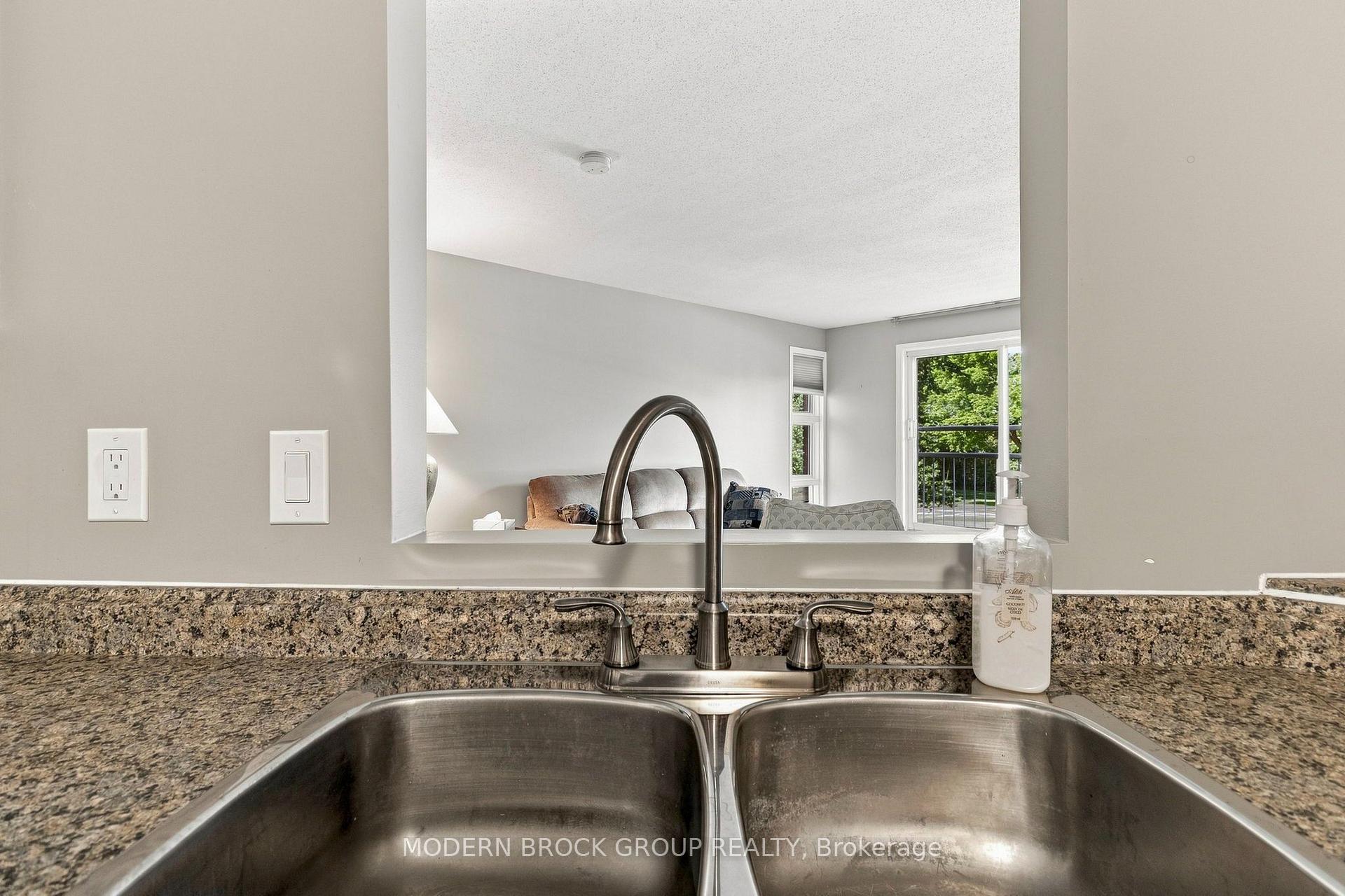 Photo 8 of Unit 201, 274 Ormond Street, Brockville, Brockville — HOMEH