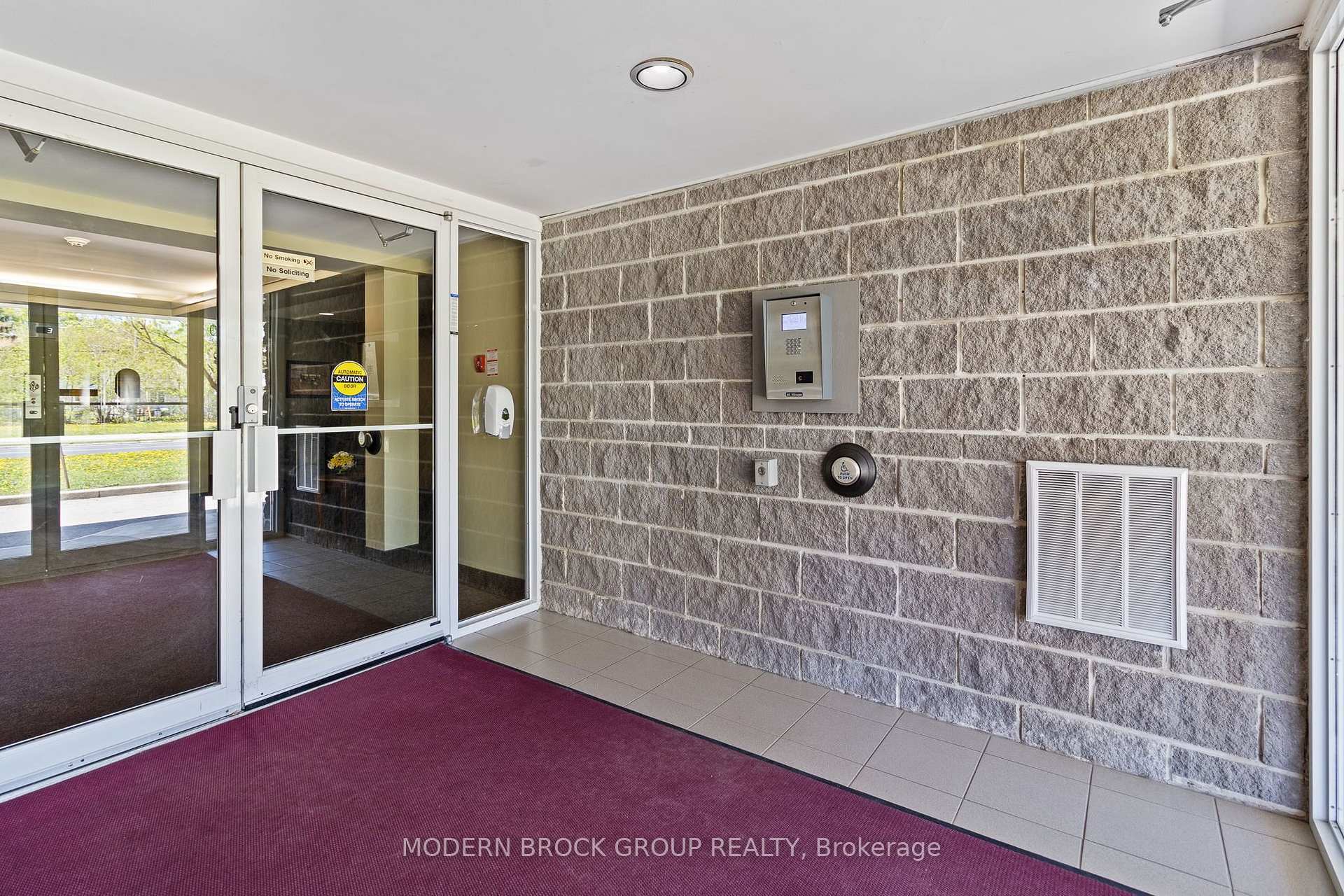 Photo 33 of Unit 201, 274 Ormond Street, Brockville, Brockville — HOMEH
