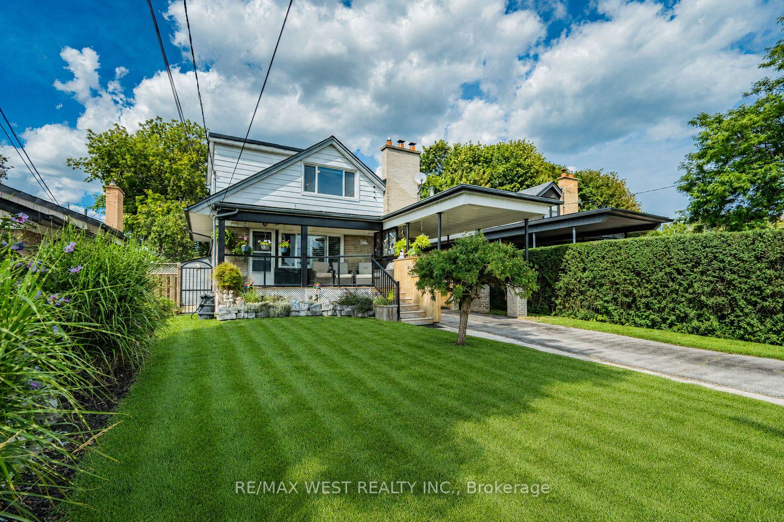 Front of 16 Shediac Road