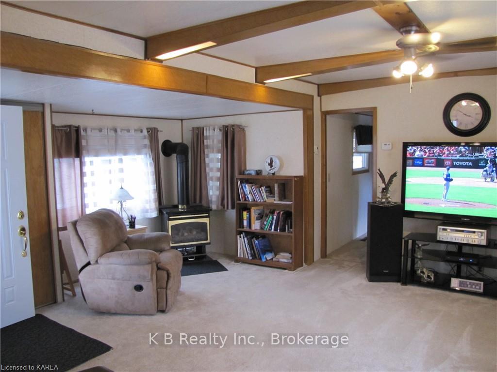 Photo 6 of 36 Worthington Way, Kingston, Rideau — HOMEH