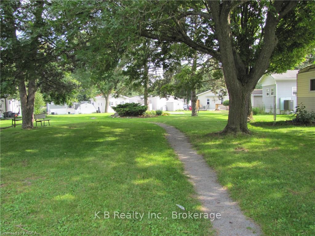 Photo 26 of 36 Worthington Way, Kingston, Rideau — HOMEH