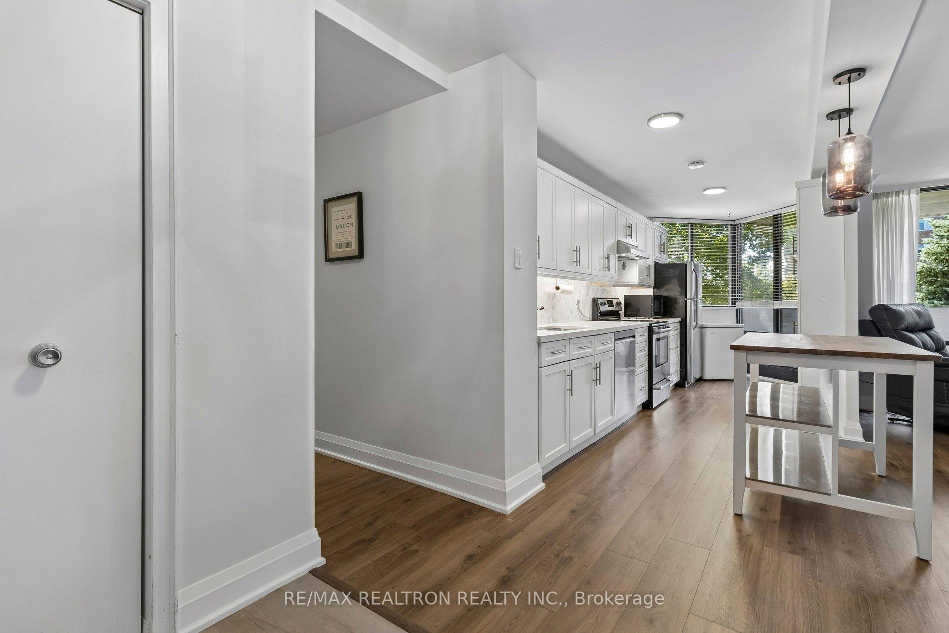 Photo 9 of Unit 208, 40 Baif Boulevard, Richmond Hill, North Richvale — HOMEH