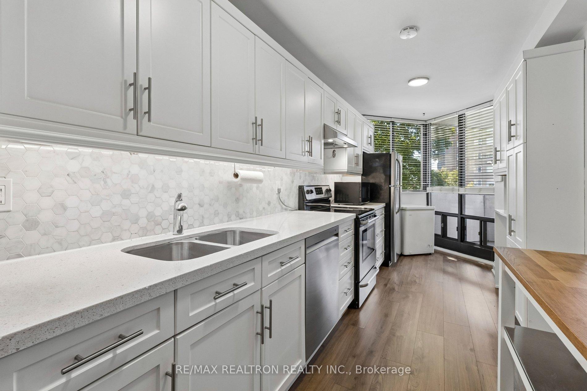 Photo 23 of Unit 208, 40 Baif Boulevard, Richmond Hill, North Richvale — HOMEH