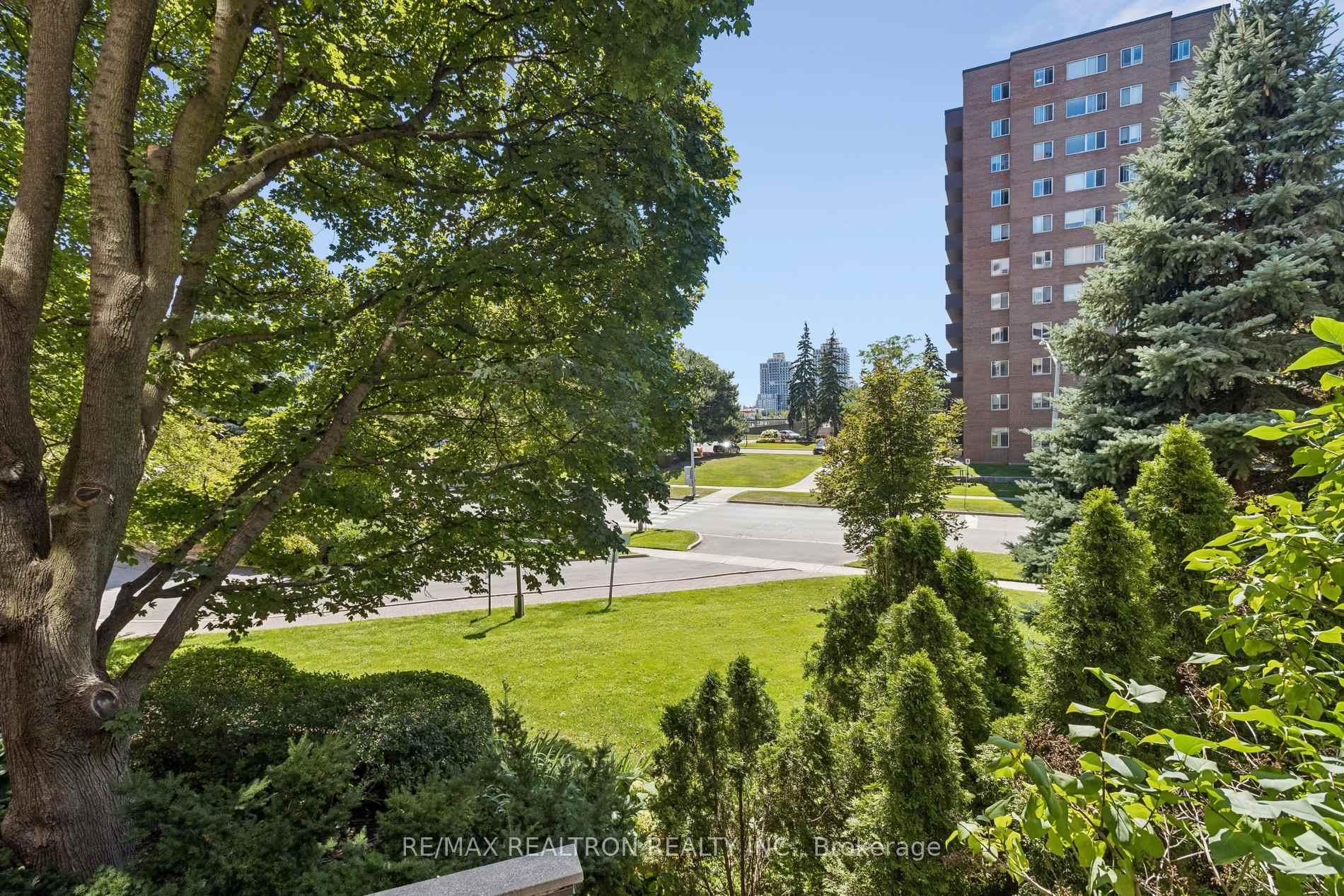 Photo 48 of Unit 208, 40 Baif Boulevard, Richmond Hill, North Richvale — HOMEH