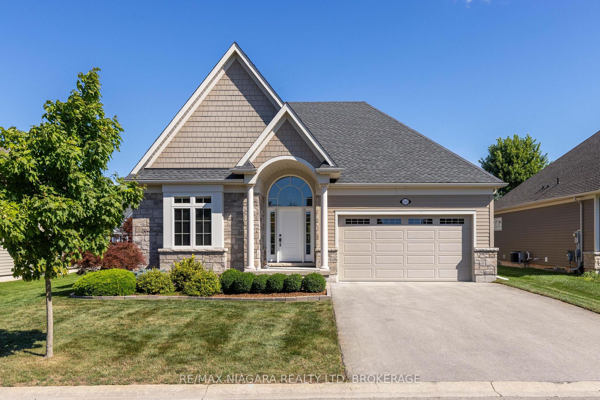 Photo of 3562 Algonquin Drive