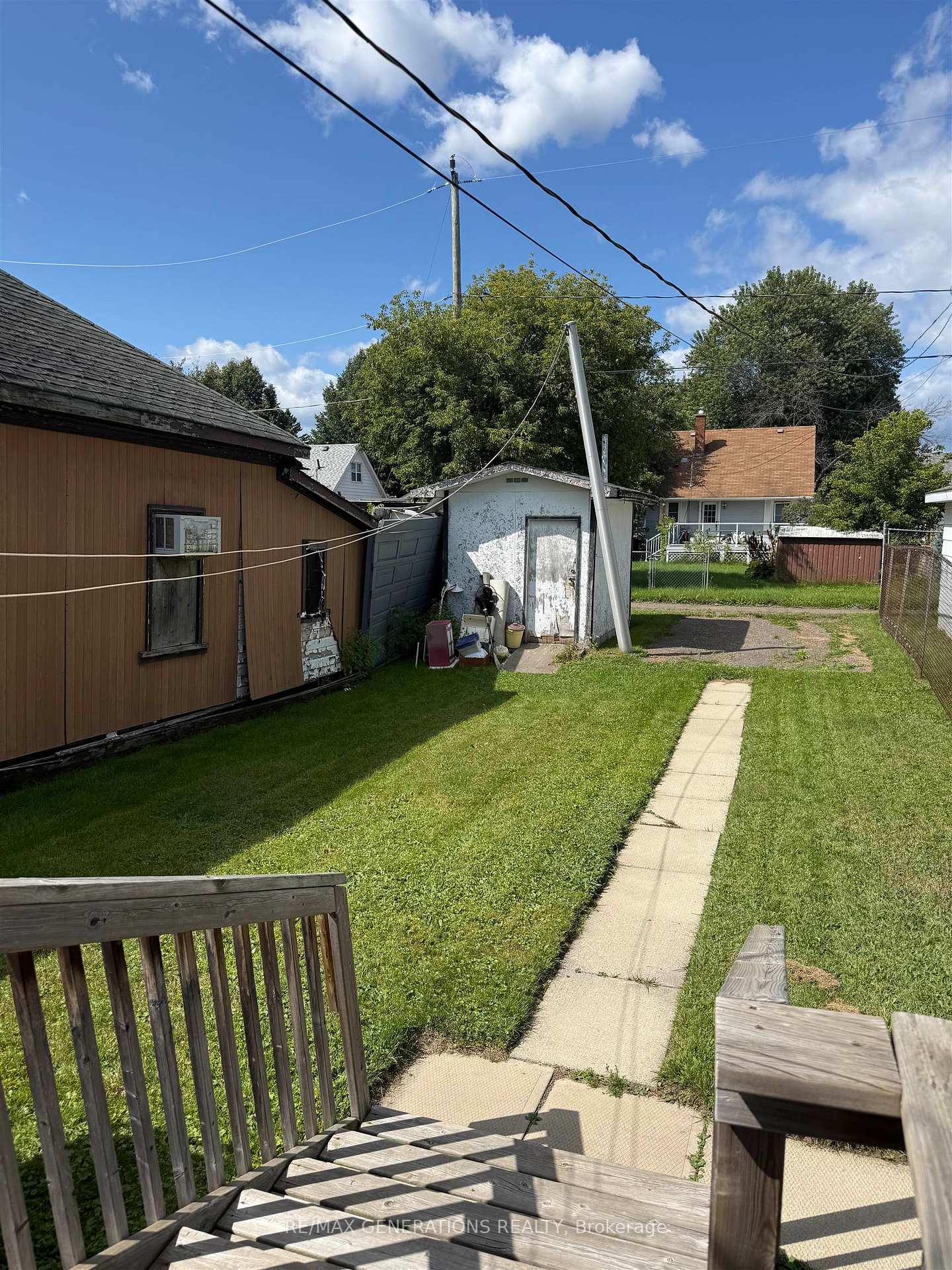 Photo 9 of 711 Brodie Street N, Thunder Bay, McKeller Park — HOMEH