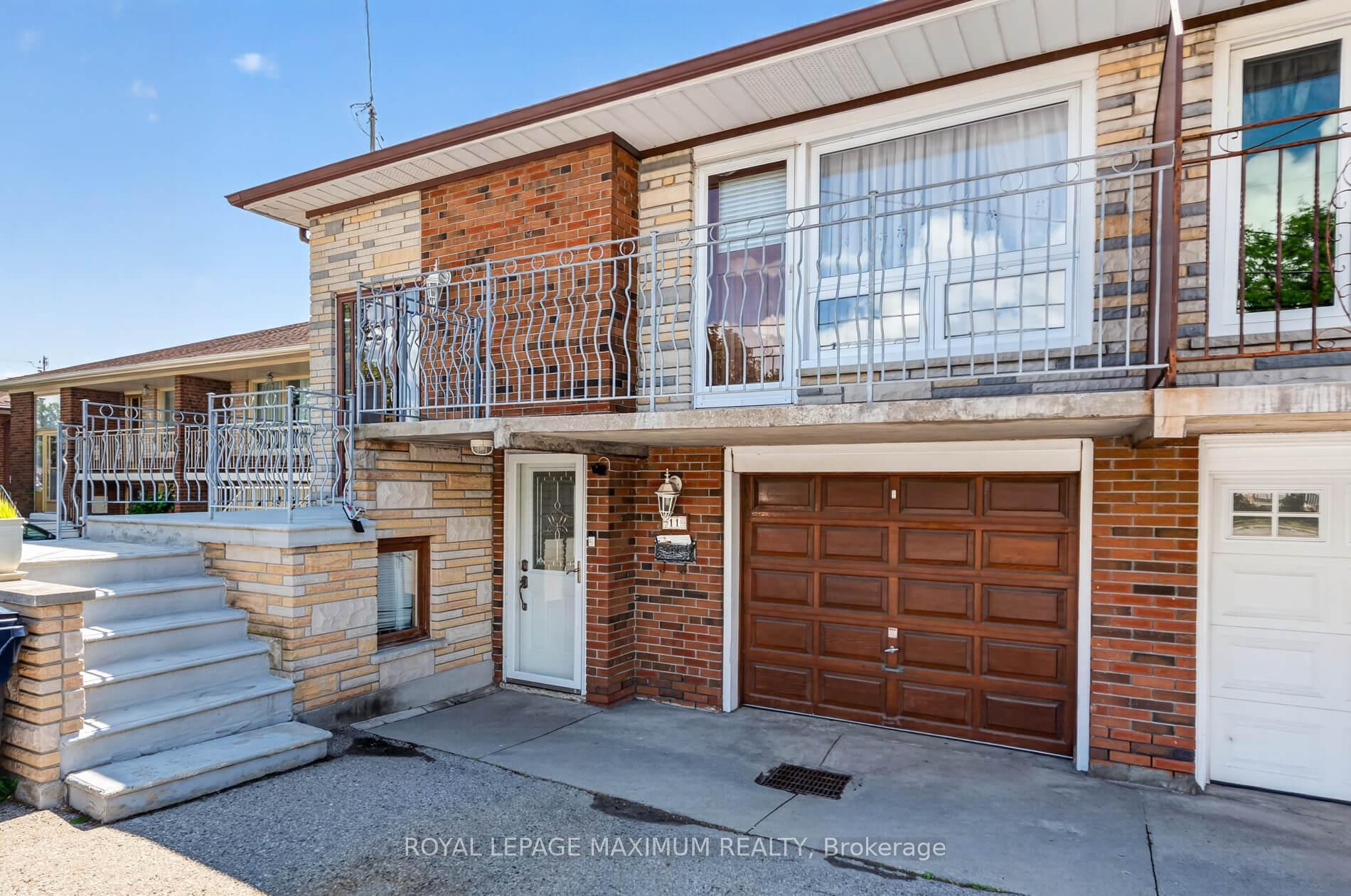 Photo 5 of 11 Hisey Crescent, North York, Black Creek — HOMEH