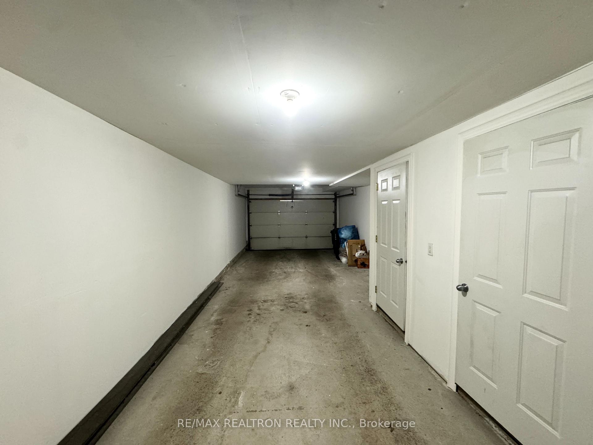 Photo 35 of 54 Cormier Heights, Etobicoke, Mimico — HOMEH