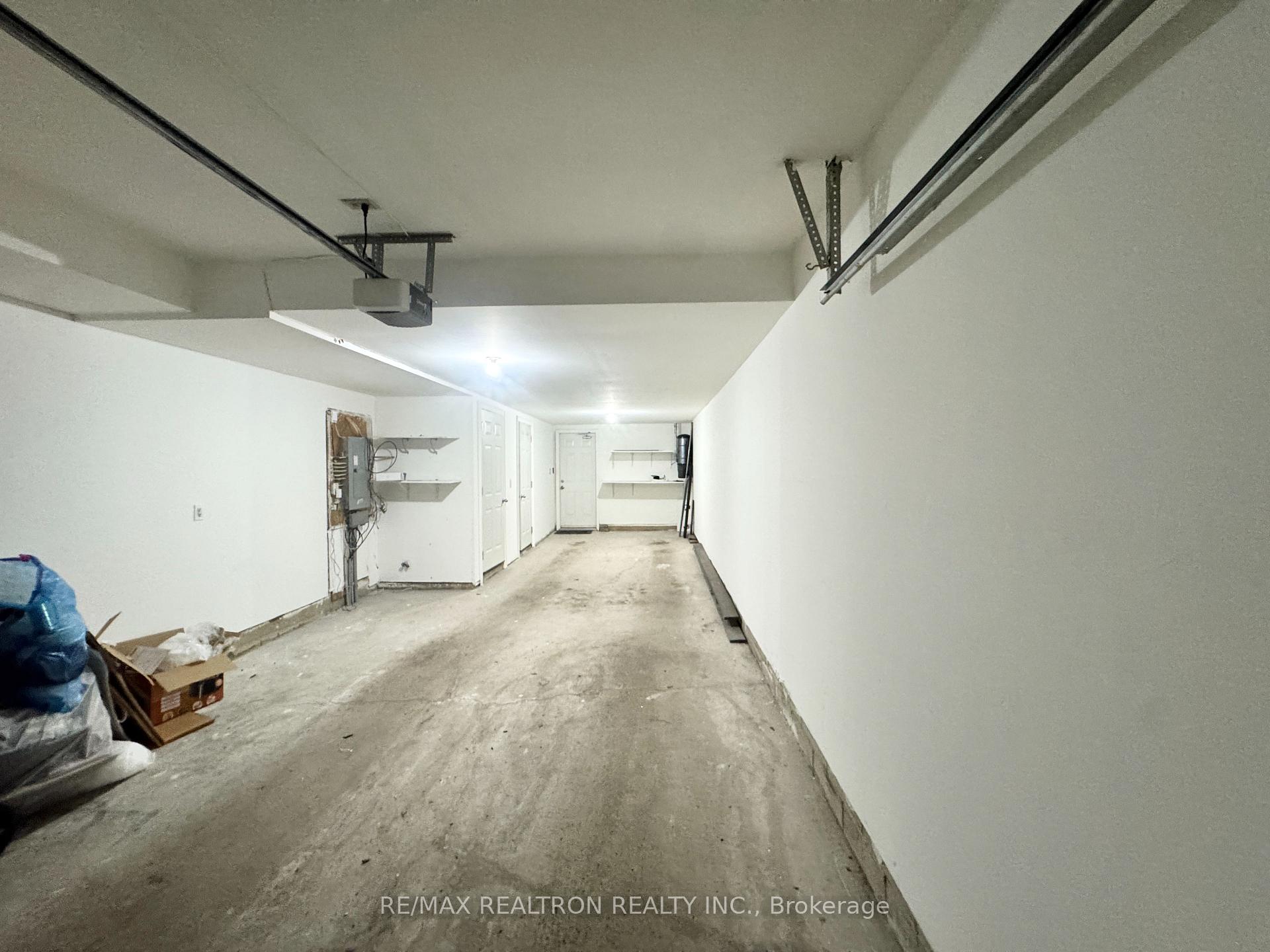 Photo 36 of 54 Cormier Heights, Etobicoke, Mimico — HOMEH