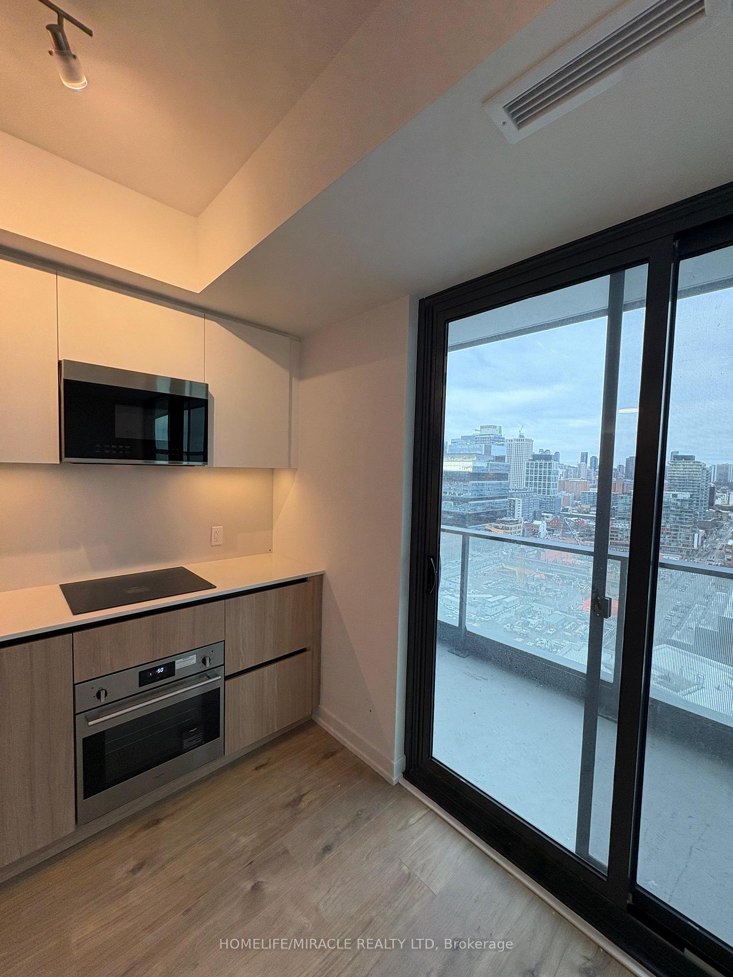 Front of Unit 2110, 35 Parliament Street