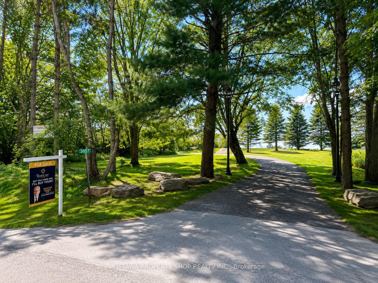 Photo of 3031 Greenland Road