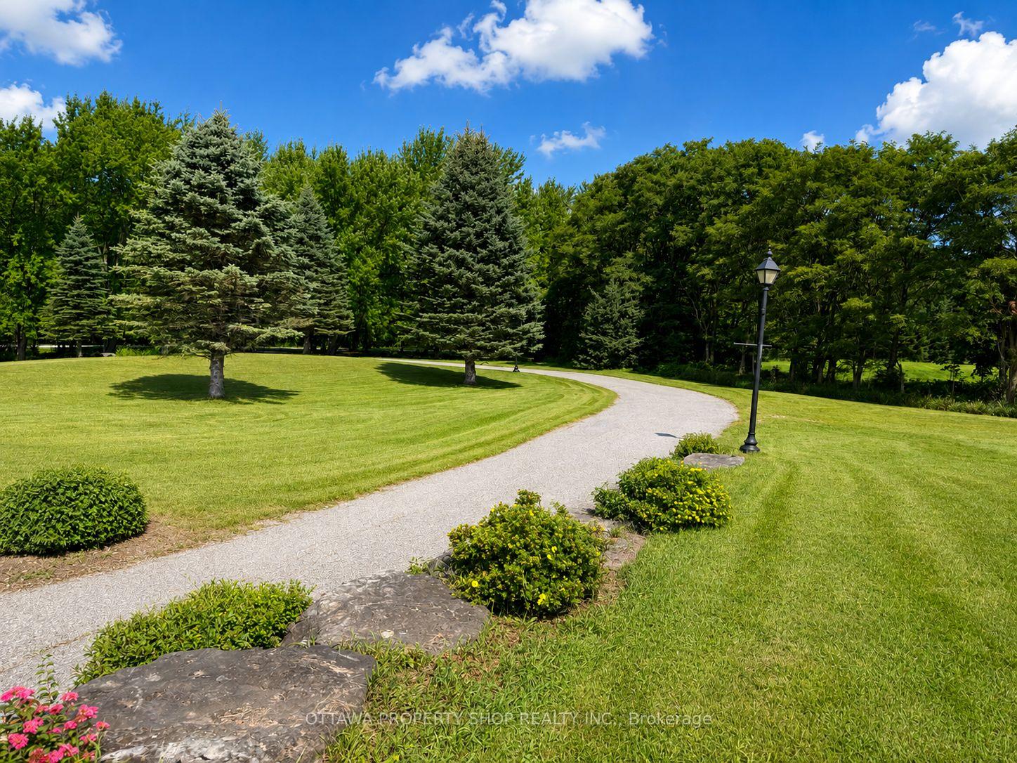 Photo 3 of 3031 Greenland Road, Ottawa, Dunrobin Shores — HOMEH