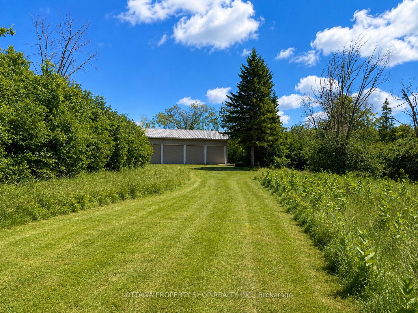 Photo 10 of 3031 Greenland Road, Ottawa, Dunrobin Shores — HOMEH
