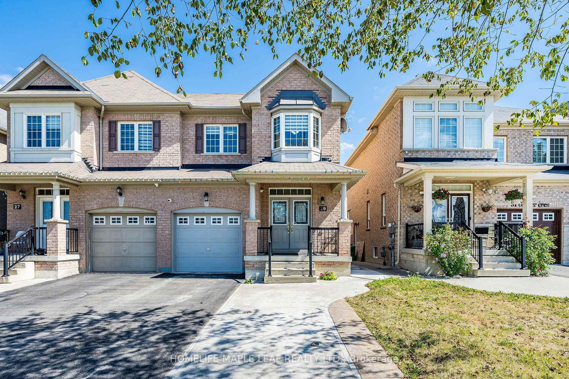 Photo 3 of 29 Gower Crescent, Brampton, Sandringham-Wellington — HOMEH