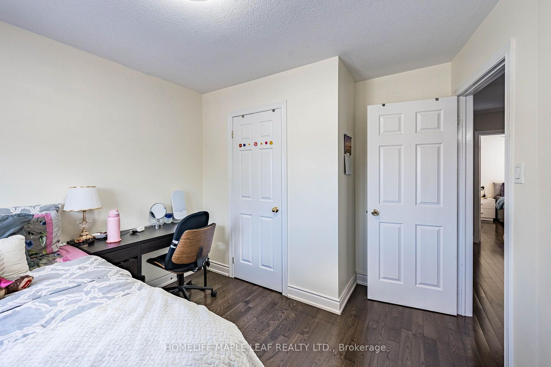 Photo 30 of 29 Gower Crescent, Brampton, Sandringham-Wellington — HOMEH