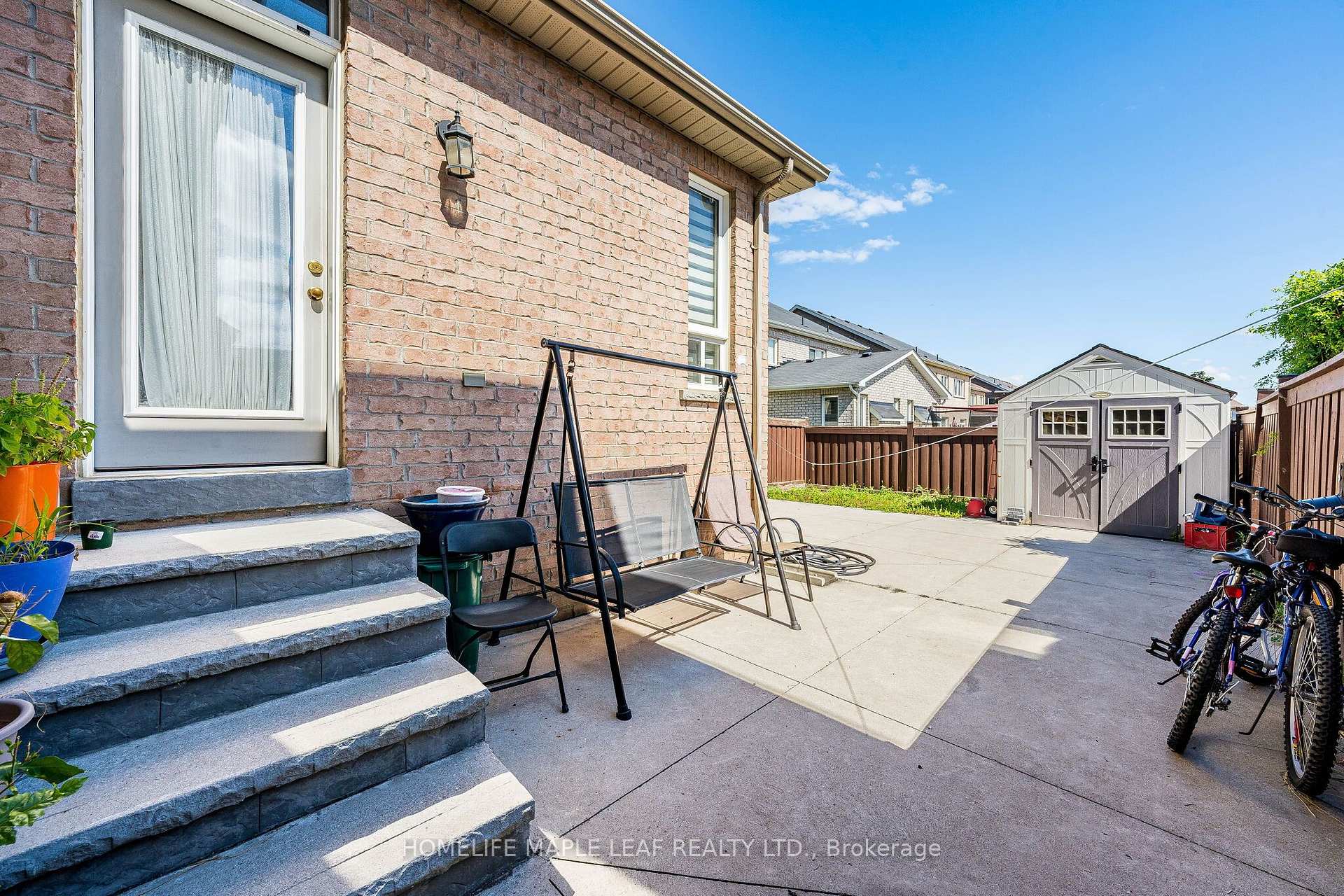 Photo 47 of 29 Gower Crescent, Brampton, Sandringham-Wellington — HOMEH