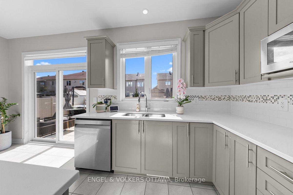 Photo 14 of 1869 Montmere Avenue, Ottawa, Notting Hill/Summerside — HOMEH