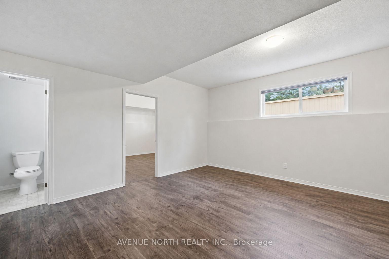 Photo 37 of 141 Gladeview Private, Ottawa, Upper Hunt Club — HOMEH