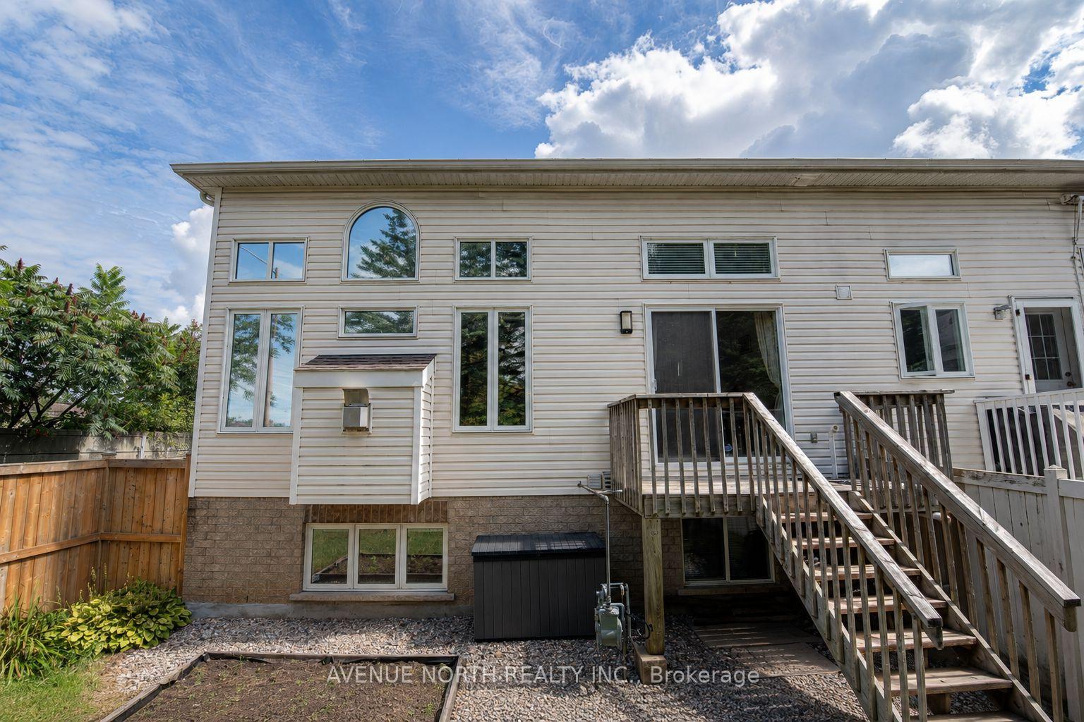 Photo 42 of 141 Gladeview Private, Ottawa, Upper Hunt Club — HOMEH