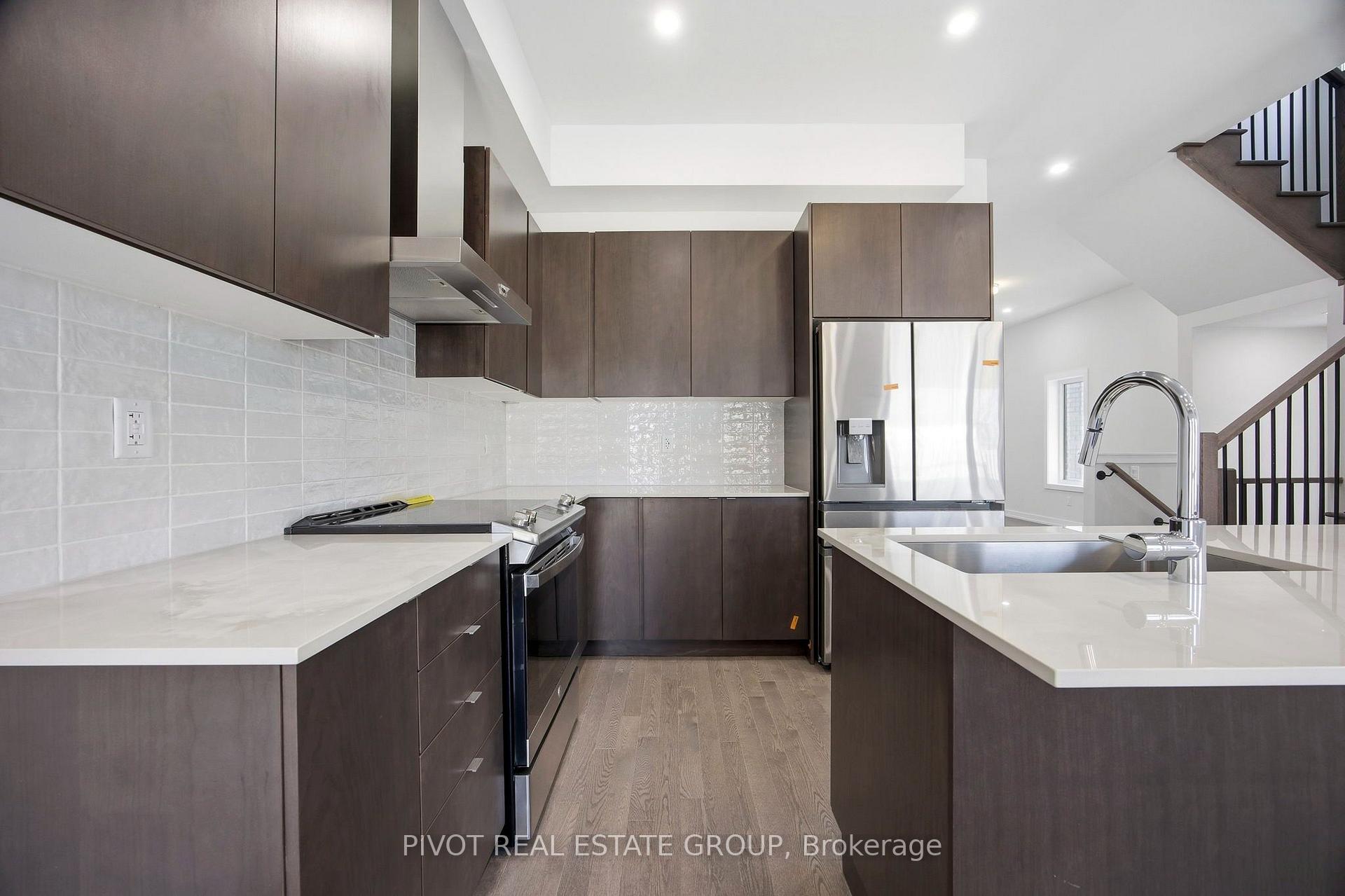 Photo 11 of 91 Danielle Moore Circle, Scarborough, Bendale — HOMEH