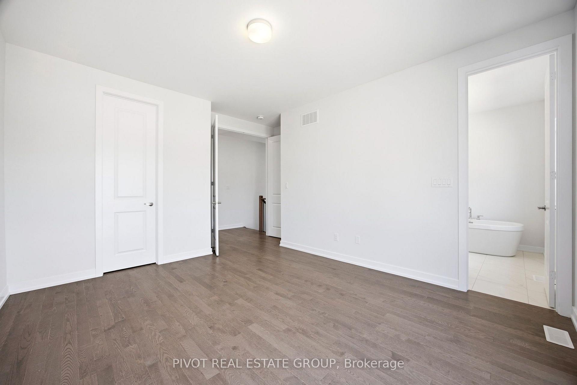 Photo 24 of 91 Danielle Moore Circle, Scarborough, Bendale — HOMEH