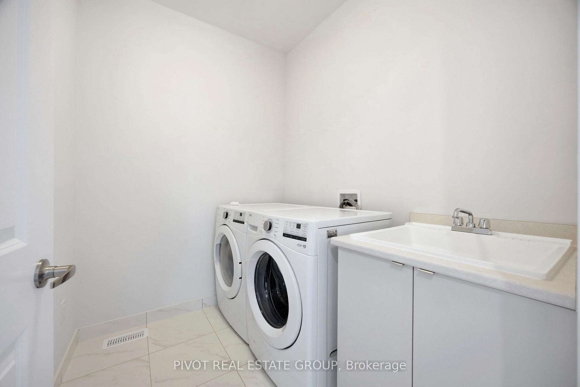 Photo 28 of 91 Danielle Moore Circle, Scarborough, Bendale — HOMEH