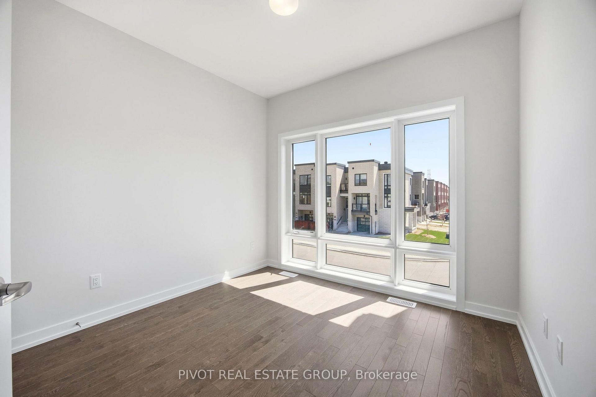 Photo 35 of 91 Danielle Moore Circle, Scarborough, Bendale — HOMEH