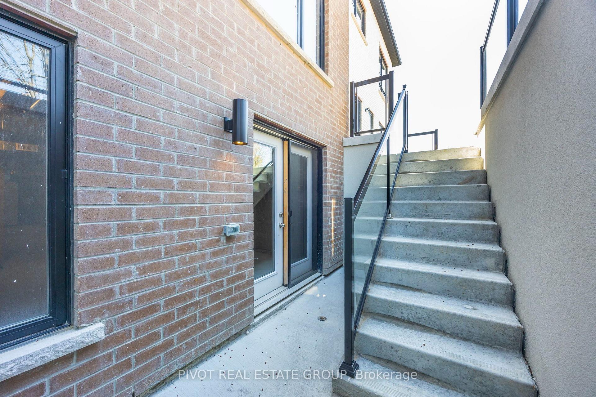 Photo 37 of 91 Danielle Moore Circle, Scarborough, Bendale — HOMEH