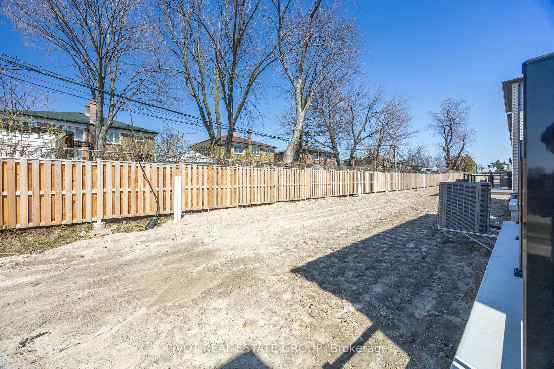 Photo 39 of 91 Danielle Moore Circle, Scarborough, Bendale — HOMEH