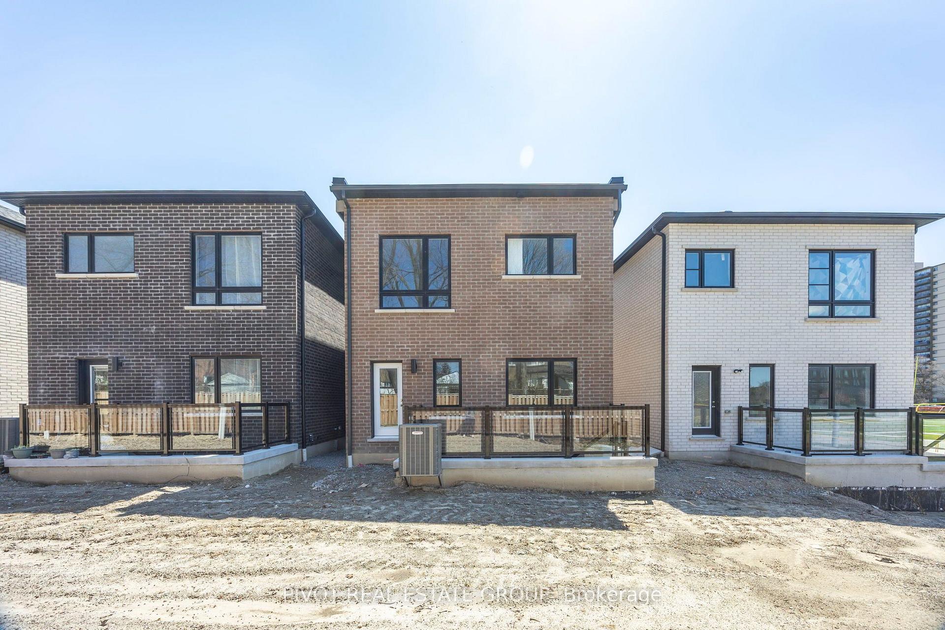 Photo 40 of 91 Danielle Moore Circle, Scarborough, Bendale — HOMEH