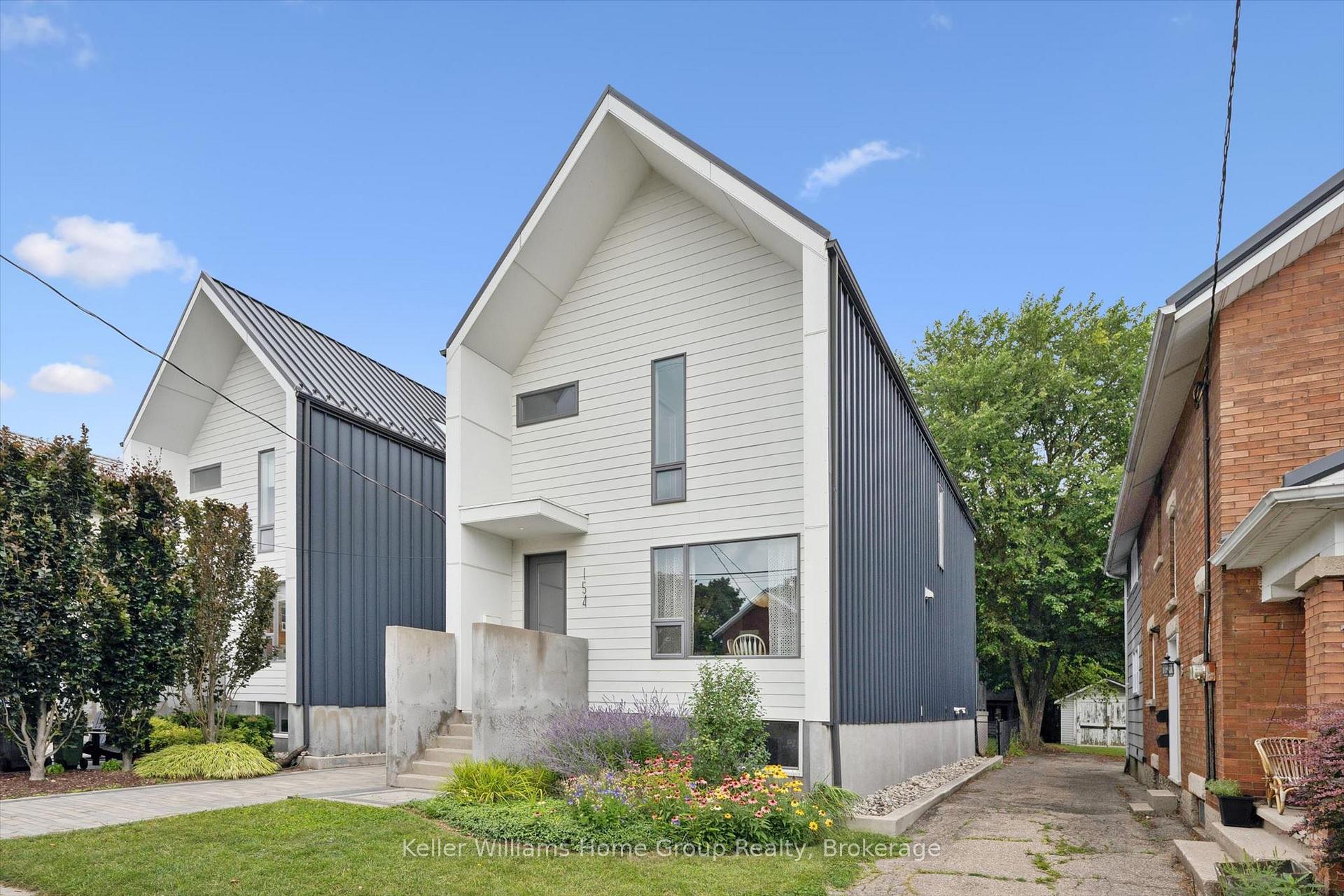 Photo 2 of 154 Ontario Street, Guelph, St. Patrick's Ward — HOMEH