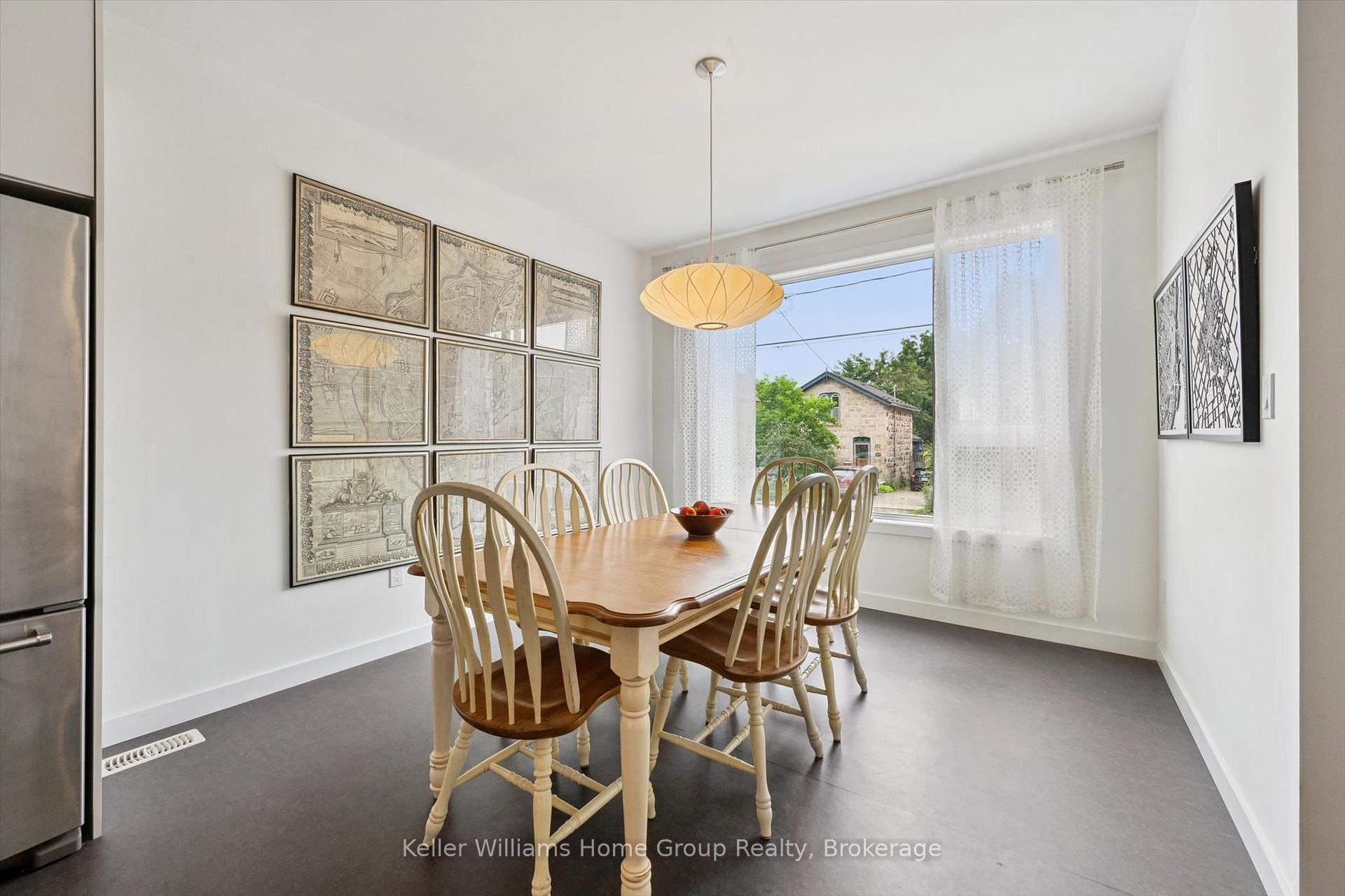 Photo 12 of 154 Ontario Street, Guelph, St. Patrick's Ward — HOMEH
