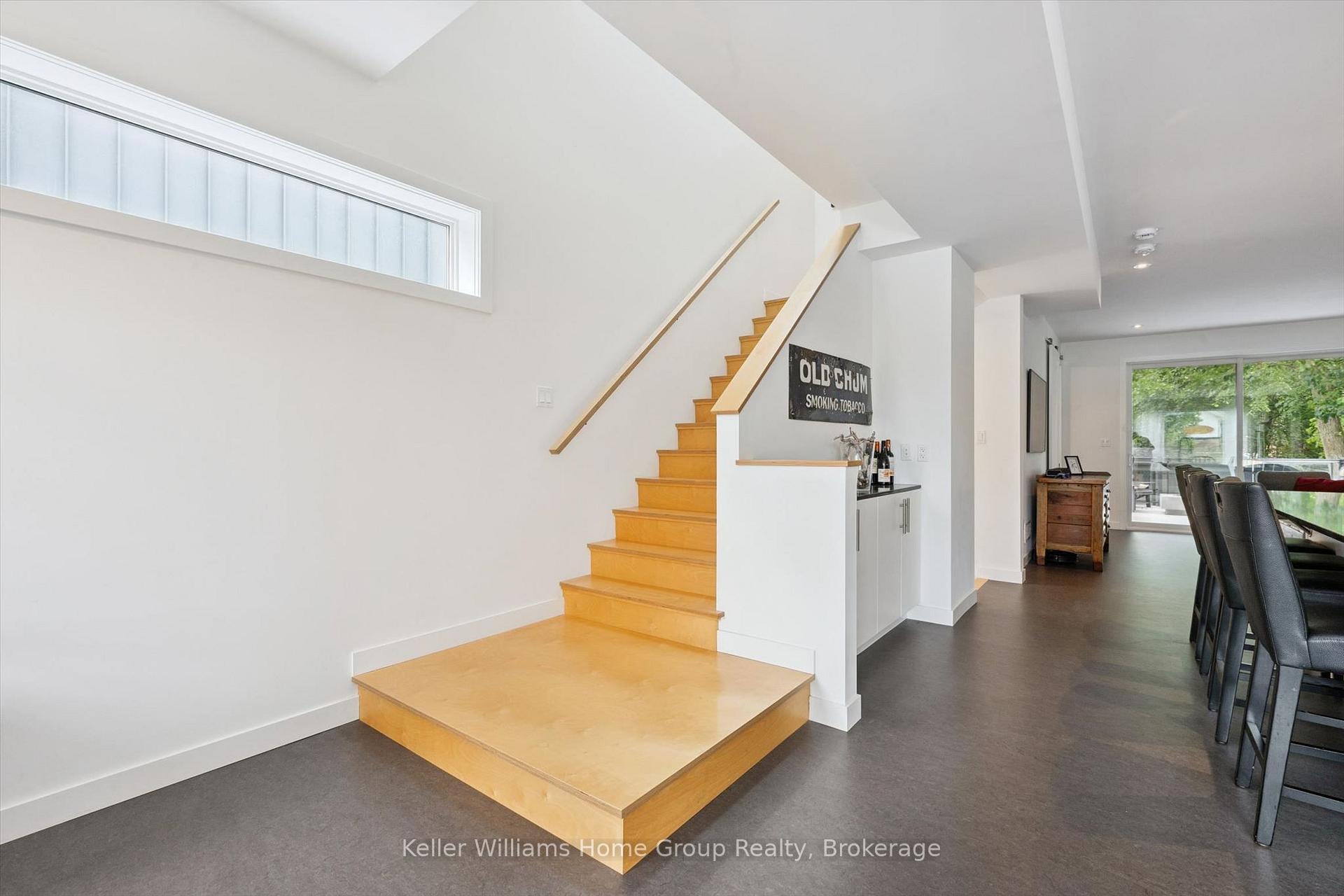 Photo 17 of 154 Ontario Street, Guelph, St. Patrick's Ward — HOMEH