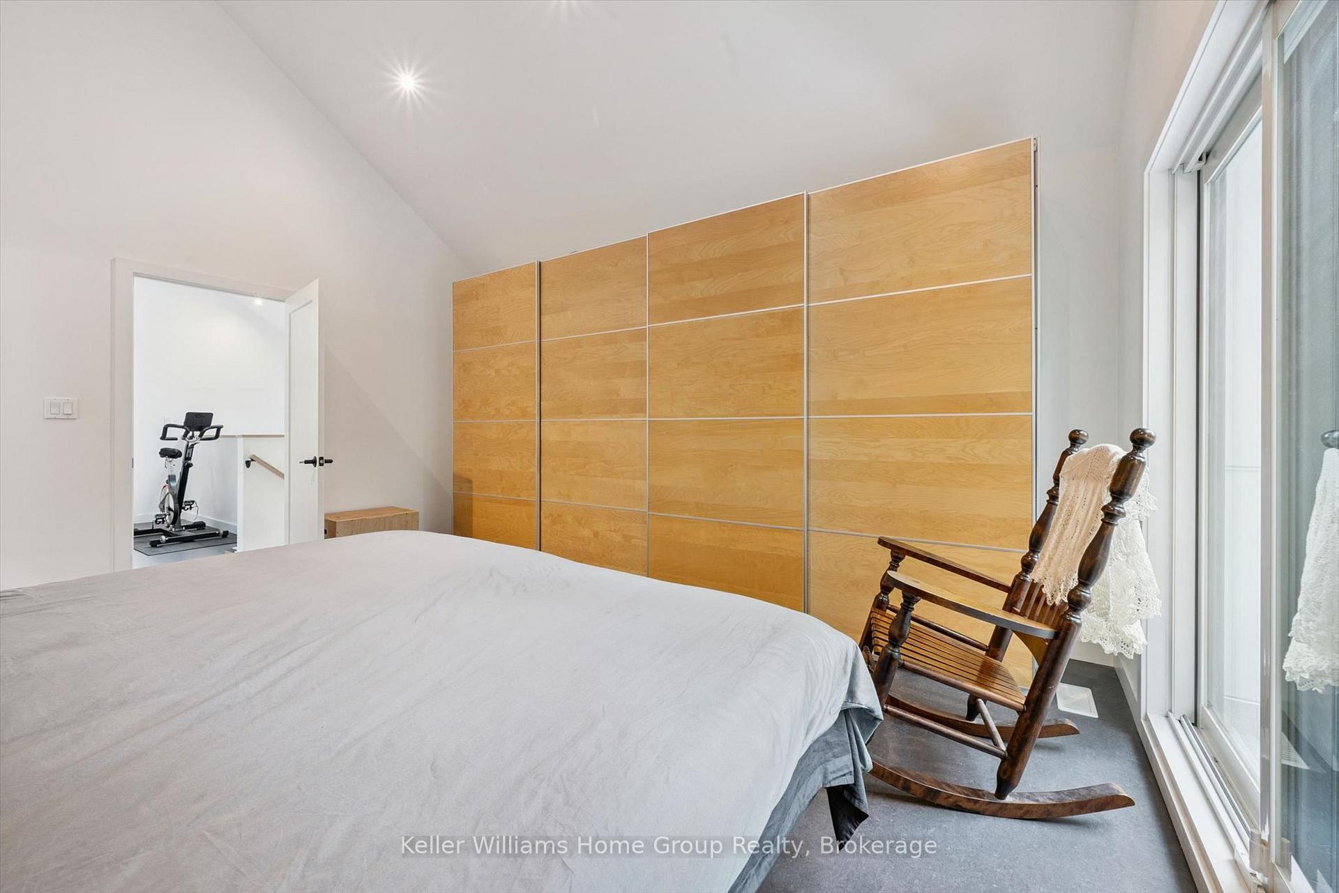 Photo 20 of 154 Ontario Street, Guelph, St. Patrick's Ward — HOMEH