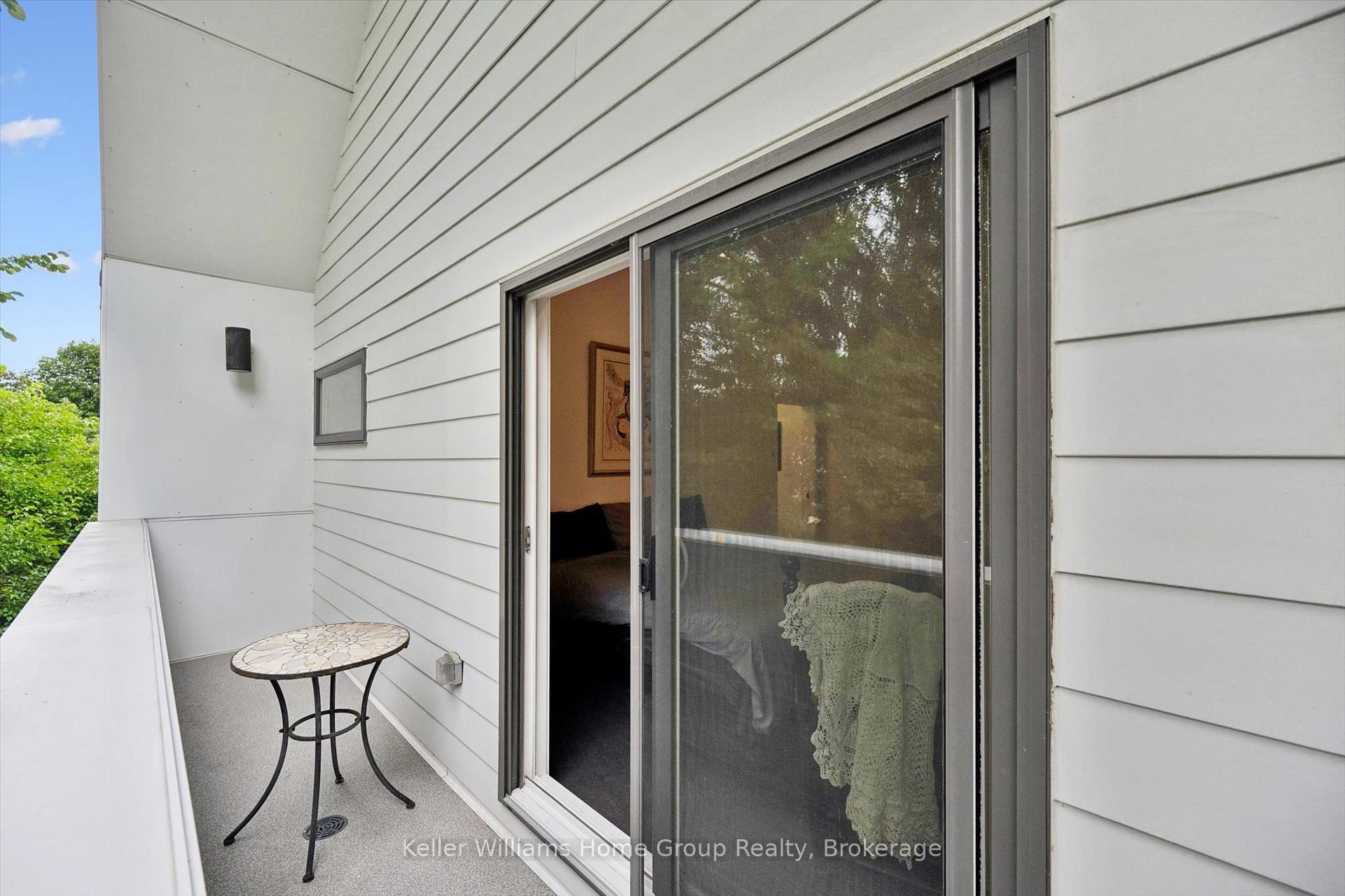 Photo 31 of 154 Ontario Street, Guelph, St. Patrick's Ward — HOMEH